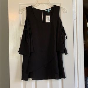 Short sleeve fancy top
